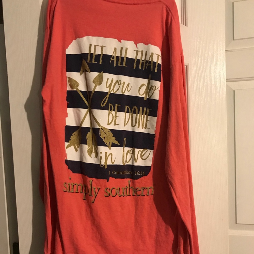 Simply Southern T-shirt. Size medium.